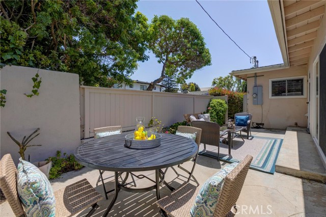 Detail Gallery Image 39 of 40 For 1311 Voorhees Ave, Manhattan Beach,  CA 90266 - 3 Beds | 2 Baths