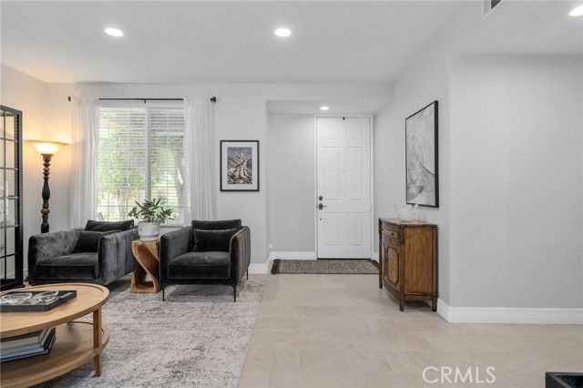 Detail Gallery Image 7 of 54 For 20188 Layton St, Corona,  CA 92881 - 5 Beds | 3 Baths
