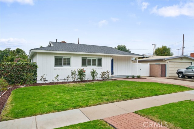 Image 2 for 2471 Terraine Ave, Long Beach, CA 90815