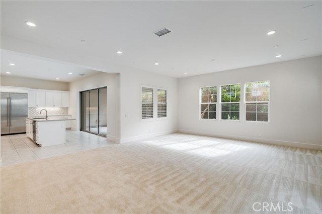 Detail Gallery Image 6 of 40 For 214 Parkwood, Irvine,  CA 92620 - 5 Beds | 5/1 Baths