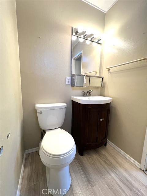 8940 Comet Circle, Westminster CA: https://media.crmls.org/medias/9c7e40ee-cd96-404a-89e7-ba565f4454bd.jpg