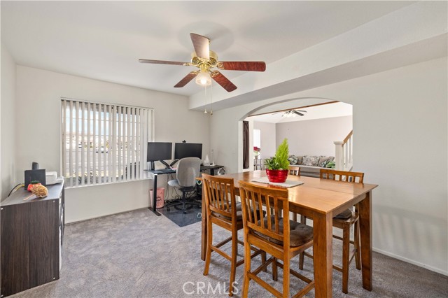 Detail Gallery Image 7 of 30 For 1806 W Avenue P4, Palmdale,  CA 93551 - 3 Beds | 2/1 Baths