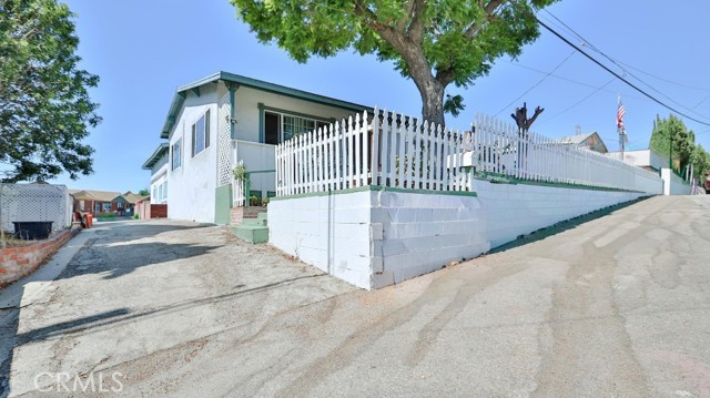 Detail Gallery Image 5 of 48 For 7672 Sunside Dr, San Gabriel,  CA 91770 - 2 Beds | 2 Baths