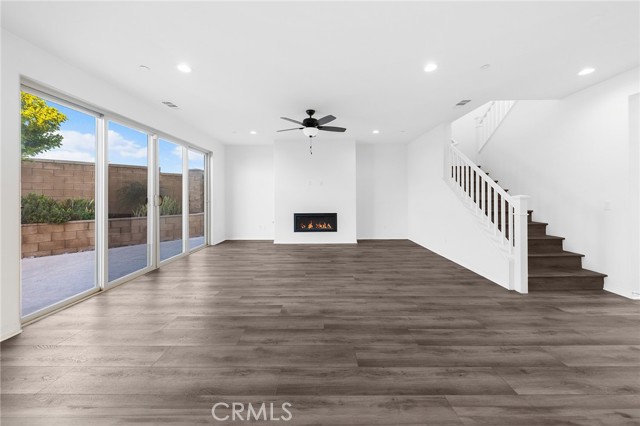 Detail Gallery Image 13 of 73 For 12906 Shorthorn, Corona,  CA 92880 - 6 Beds | 5 Baths