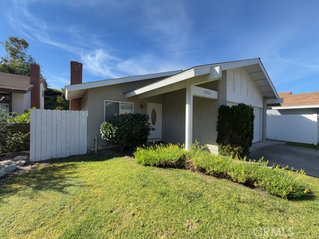 Front Image Thumbnail for CROC26068260