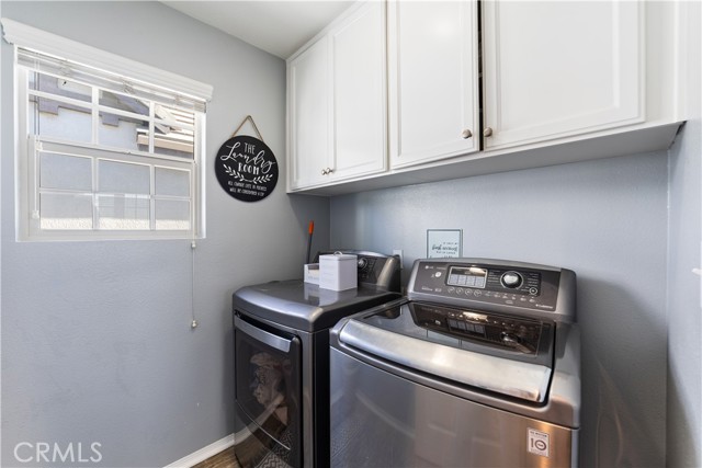 Detail Gallery Image 21 of 39 For 864 Calaveras, Corona,  CA 92878 - 3 Beds | 2/1 Baths