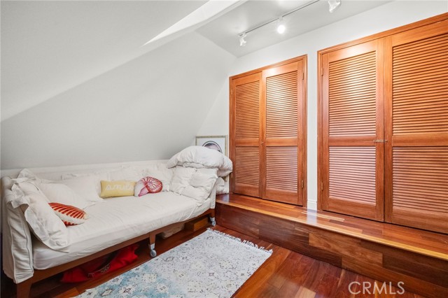 Detail Gallery Image 26 of 34 For 486 Holly St, Laguna Beach,  CA 92651 - 4 Beds | 4 Baths