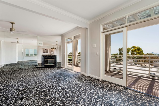 2604 E 20th street, Signal Hill CA: https://media.crmls.org/medias/9c841e50-6312-4256-b814-b62a3b50377f.jpg