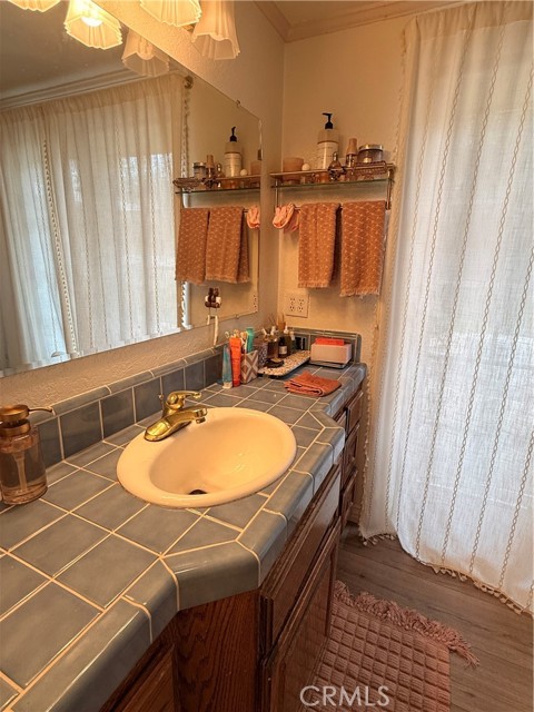 Detail Gallery Image 22 of 35 For 1341 E Meda, Glendora,  CA 91741 - 4 Beds | 3 Baths