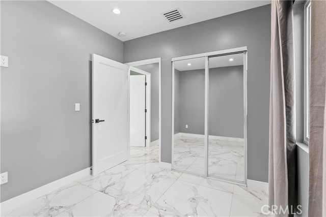 Detail Gallery Image 52 of 61 For 7700 Winnetka, Winnetka,  CA 91306 - 5 Beds | 3 Baths