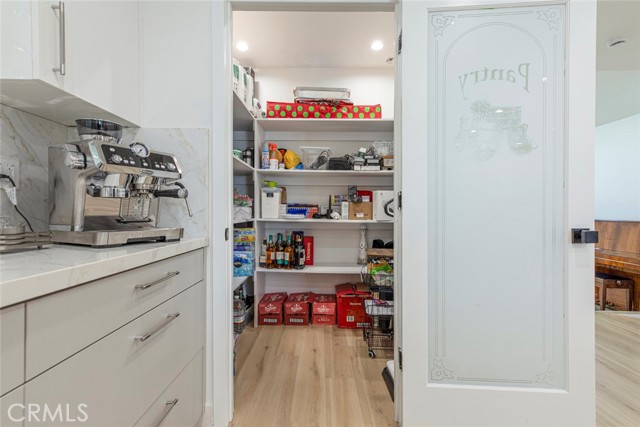Detail Gallery Image 18 of 57 For 7106 Teesdale Ave, North Hollywood,  CA 91605 - 3 Beds | 2 Baths