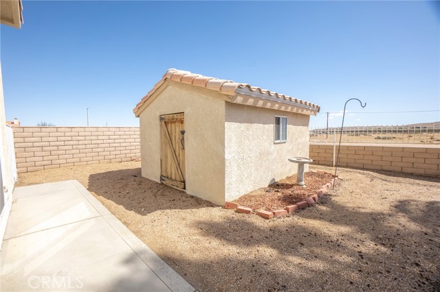 Detail Gallery Image 28 of 42 For 27857 Hummingbird, Helendale,  CA 92342 - 3 Beds | 2/1 Baths