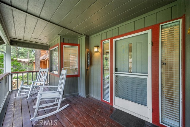 Detail Gallery Image 6 of 50 For 39122 Starview Ln, Big Bear Lake,  CA 92315 - 3 Beds | 2/1 Baths