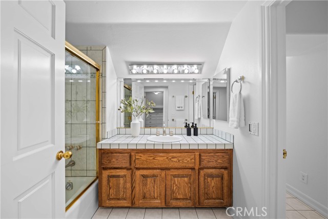 Image 14 of 49 For 1416 Wilson Avenue