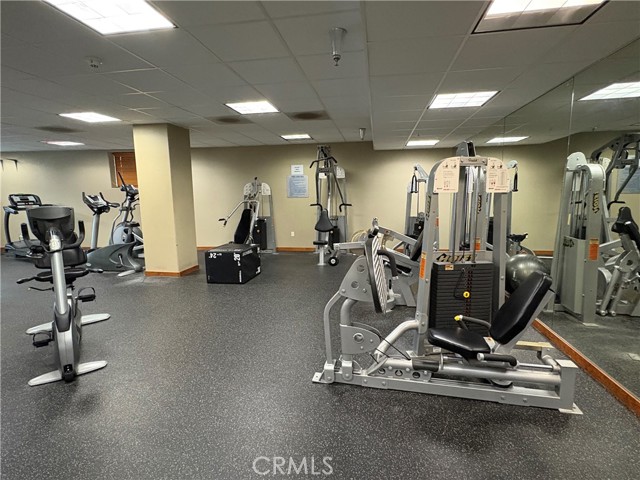 4050 Glencoe Avenue, Marina del Rey CA: https://media.crmls.org/medias/9c87e905-b559-4c12-a877-c59be7c4f8ac.jpg