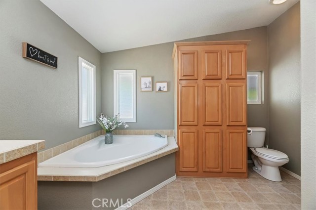 Detail Gallery Image 26 of 44 For 31108 Quail Hollow Cir, Homeland,  CA 92548 - 3 Beds | 2 Baths