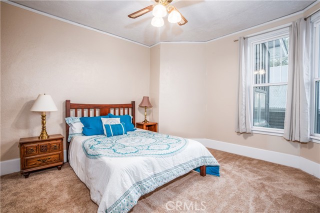 206 E Mcdowell Avenue, Alturas CA: https://media.crmls.org/medias/9c8955ff-702c-4e93-9ec0-05be0527a5de.jpg