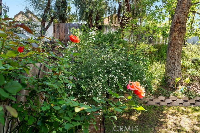 Detail Gallery Image 34 of 56 For 19852 Pandy Ct, Canyon Country,  CA 91351 - 3 Beds | 2/1 Baths