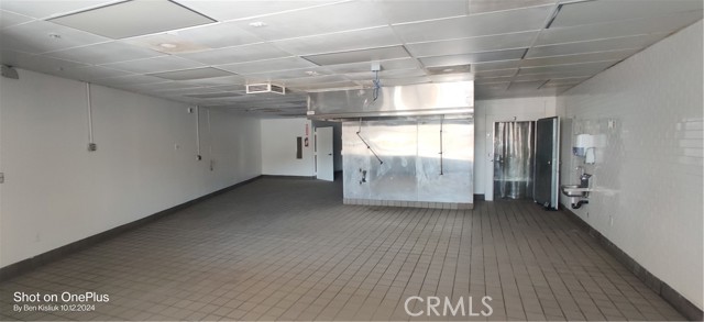  Commercial for Sale in Apple Valley, California
