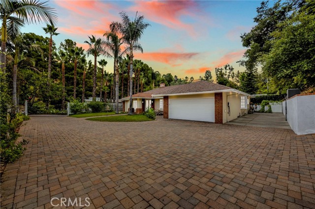 Image 2 for 3855 Hayvenhurst Ave, Encino, CA 91436