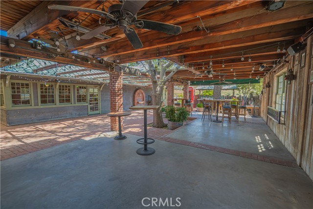  Commercial for Sale in Palmdale, California