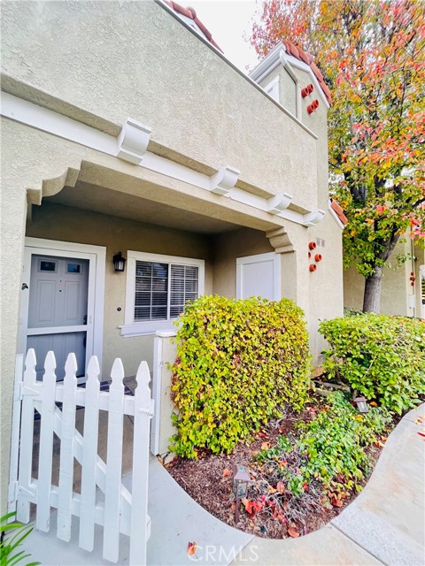 MLS# OC22254080