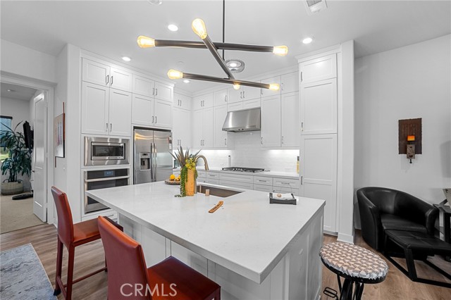 Detail Gallery Image 10 of 45 For 129 Carlow, Irvine,  CA 92618 - 2 Beds | 2 Baths