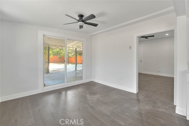 2112 California Avenue, Duarte CA: https://media.crmls.org/medias/9c8d5cba-c5a8-472c-9c2c-ec24b1c06c14.jpg
