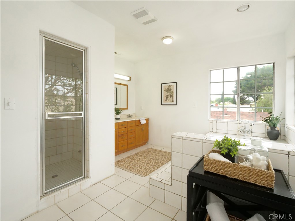 MLS #PV25026148 img 3