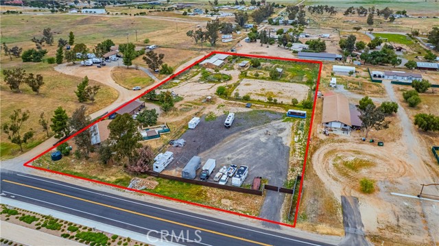 30300 Garbani Road, Menifee CA: https://media.crmls.org/medias/9c8ecb3a-f07b-4462-af85-93d58c21d6c8.jpg