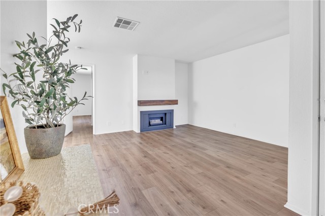 Detail Gallery Image 12 of 23 For 45 Orchard, Irvine,  CA 92618 - 2 Beds | 2 Baths