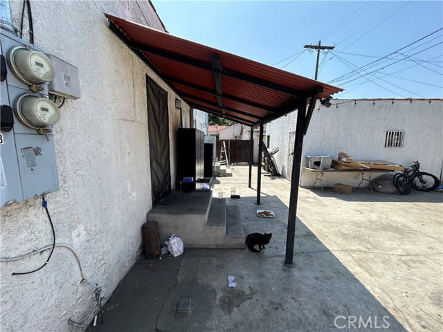 Detail Gallery Image 6 of 27 For 441 W 69th St, Los Angeles,  CA 90003 - – Beds | – Baths