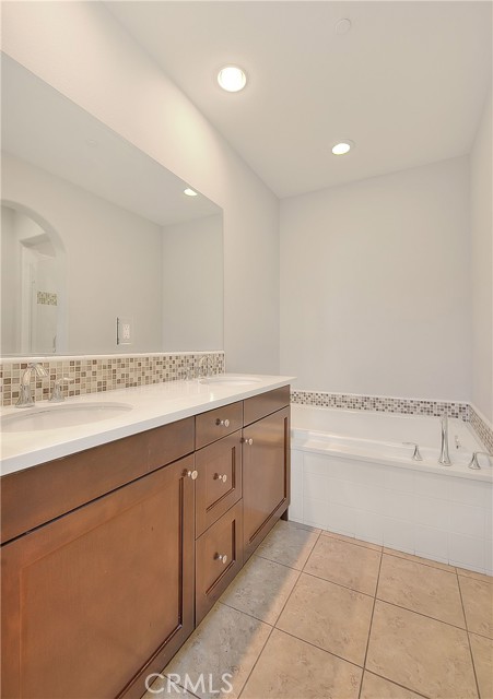 Detail Gallery Image 37 of 74 For 906 Grove Ct, Claremont,  CA 91711 - 3 Beds | 2 Baths