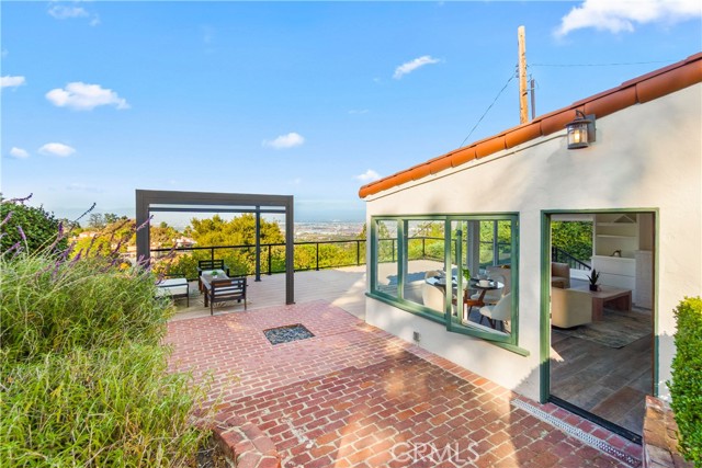 Take pleasure in watching the colors change over the city, ocean, and Palos Verdes skies.