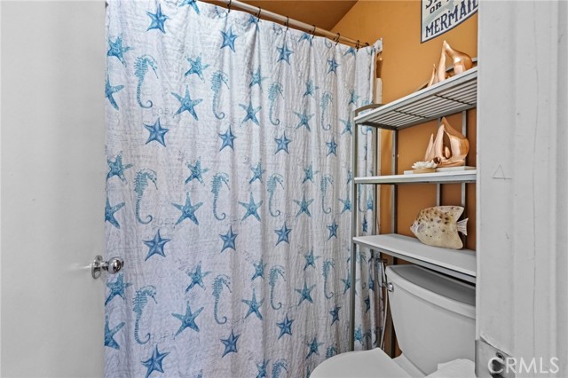 Detail Gallery Image 28 of 55 For 15070 Spring, Fontana,  CA 92335 - 5 Beds | 2 Baths