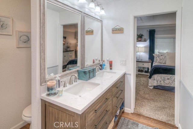 12 Hanging Tree Court, Oroville CA: https://media.crmls.org/medias/9c92c793-b35f-4d1a-8a6e-3d69ffb689c3.jpg