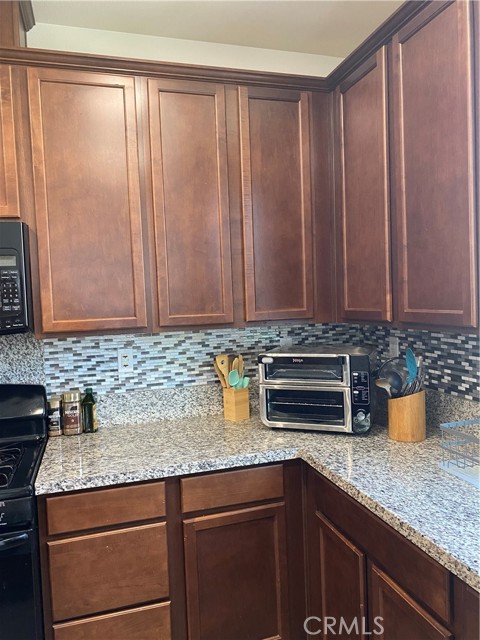 17620 Comfrey Drive, San Bernardino CA: https://media.crmls.org/medias/9c9315c3-490c-4801-ad47-6bb3174c40a3.jpg