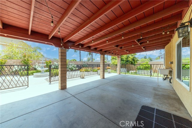 Detail Gallery Image 23 of 33 For 5710 Green Pasture Rd, Jurupa Valley,  CA 92509 - 4 Beds | 3 Baths