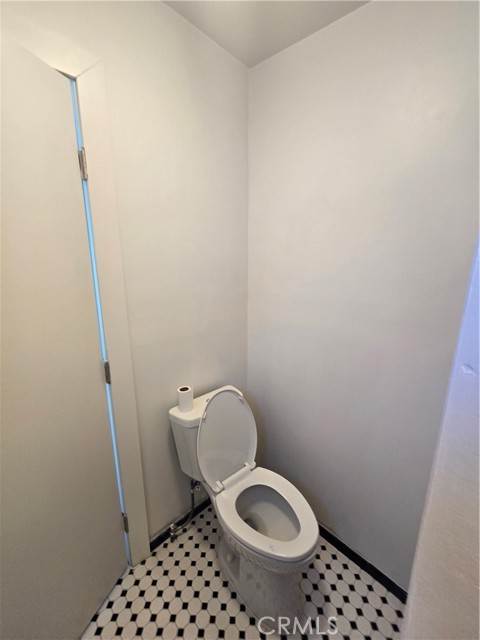 Detail Gallery Image 15 of 23 For 3868 E 1st, Los Angeles,  CA 90063 - 2 Beds | 1 Baths