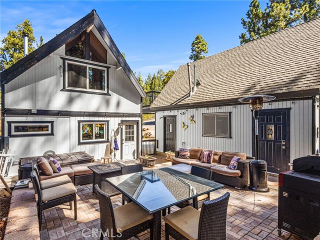 Detail Gallery Image 9 of 54 For 40155 Mahanoy, Big Bear Lake,  CA 92315 - 2 Beds | 1 Baths