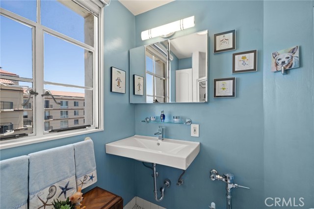 Detail Gallery Image 12 of 51 For 800 E Ocean Bld #1505,  Long Beach,  CA 90802 - 2 Beds | 2 Baths