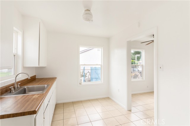 Detail Gallery Image 9 of 23 For 609 N Townsend St, Santa Ana,  CA 92703 - 3 Beds | 1 Baths