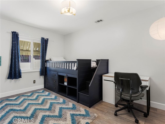 3828 2nd Avenue, La Crescenta CA: https://media.crmls.org/medias/9c94f0e4-0522-4efa-8cec-4d1f694de126.jpg