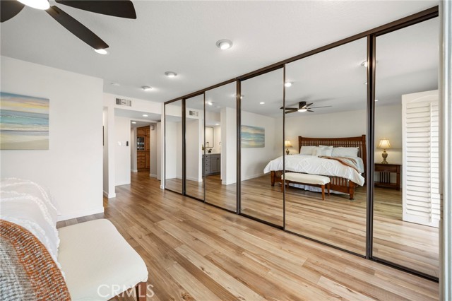 2299 N Legion Drive, Signal Hill CA: https://media.crmls.org/medias/9c953ed5-476b-475d-88b6-e18dfa69ac5e.jpg