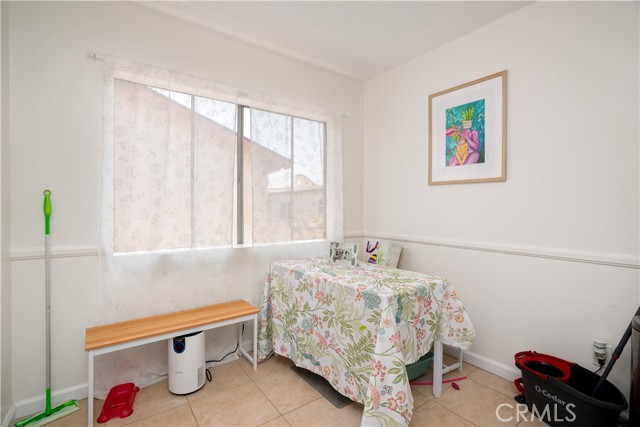 2615 Curtis Avenue, Redondo Beach CA: https://media.crmls.org/medias/9c95d147-eaf5-4cbc-9608-38dd85b48c6b.jpg