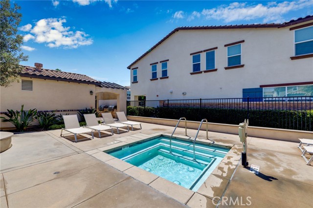 13855 Clearwater Avenue, Chino CA: https://media.crmls.org/medias/9c96552d-cce9-4a53-b157-b710d5cb25ac.jpg