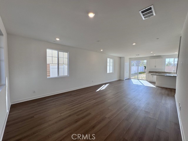 30769 Valley, Menifee CA: https://media.crmls.org/medias/9c965f24-e9c5-4999-ab30-accc9506a7f5.jpg