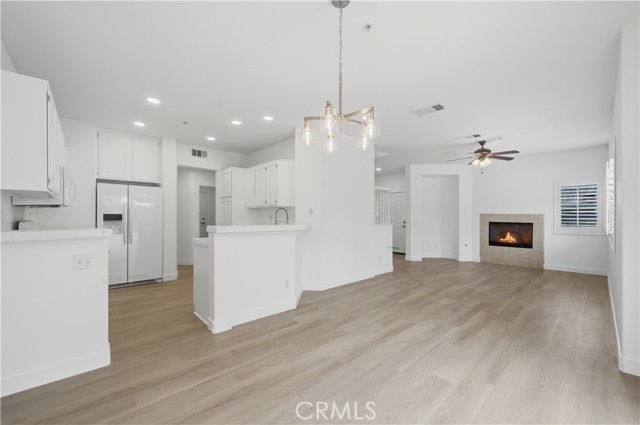 Detail Gallery Image 7 of 43 For 39668 Princeton #B,  Murrieta,  CA 92563 - 3 Beds | 3 Baths