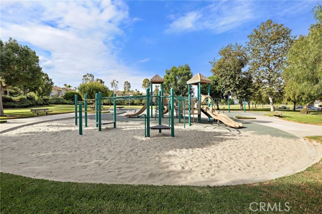 Detail Gallery Image 32 of 32 For 27041 Ironwood Drive, Laguna Hills,  CA 92653 - 5 Beds | 3 Baths