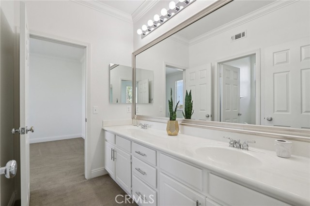 Detail Gallery Image 37 of 75 For 1041 Stanislaus Dr., Corona,  CA 92881 - 7 Beds | 4 Baths